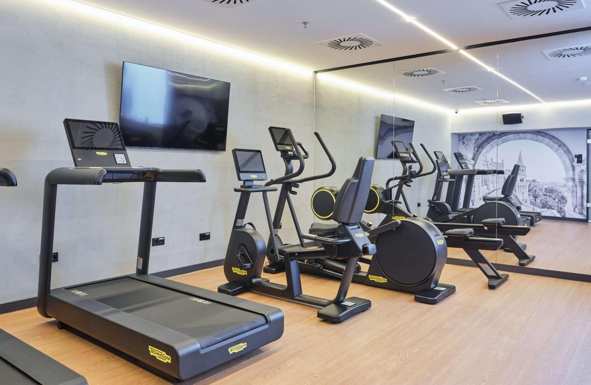 Radisson Hotel Budapest Budapart Екстериор снимка